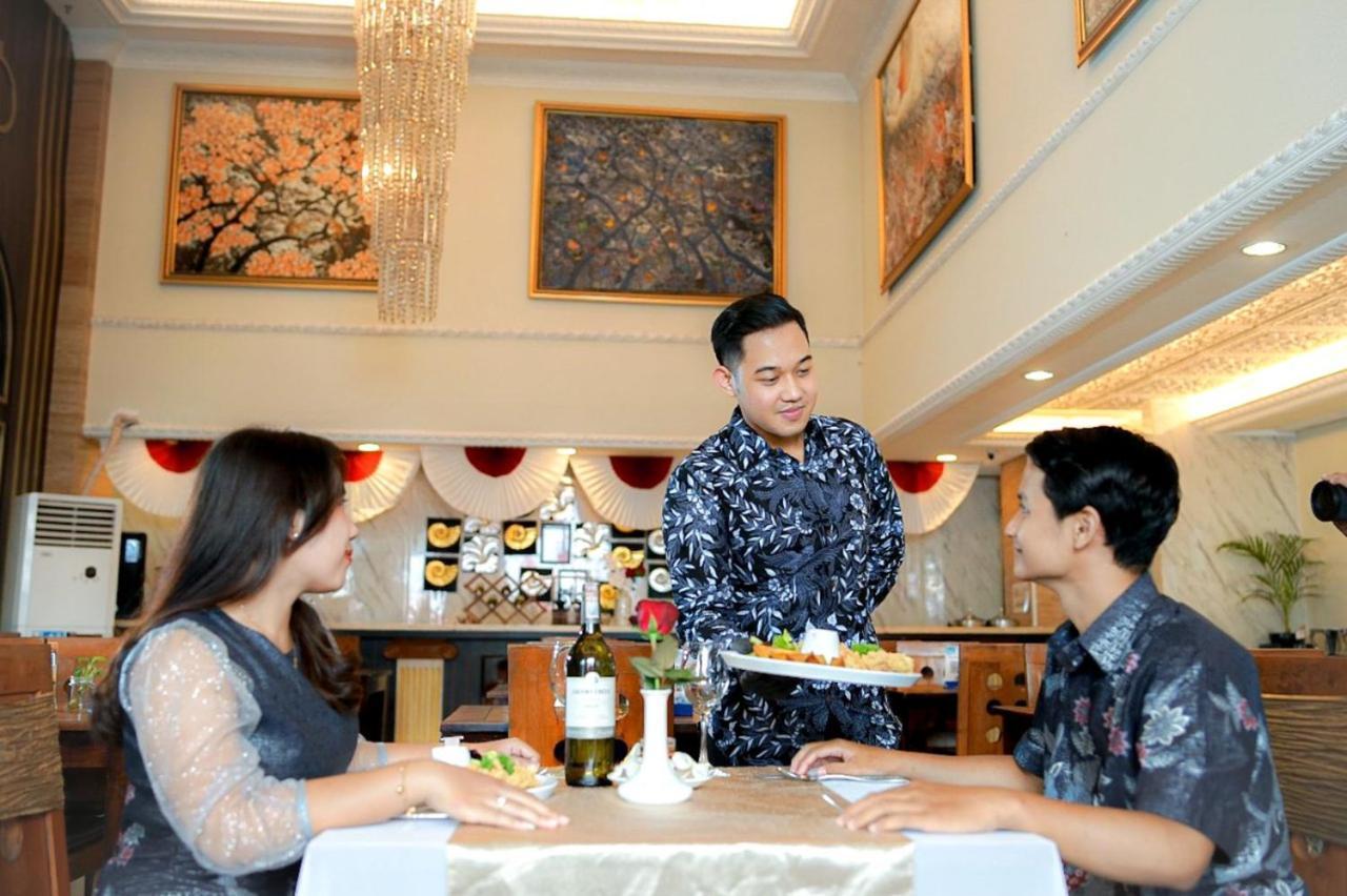 D'Senopati Malioboro Grand Hotel Yogyakarta Exterior foto