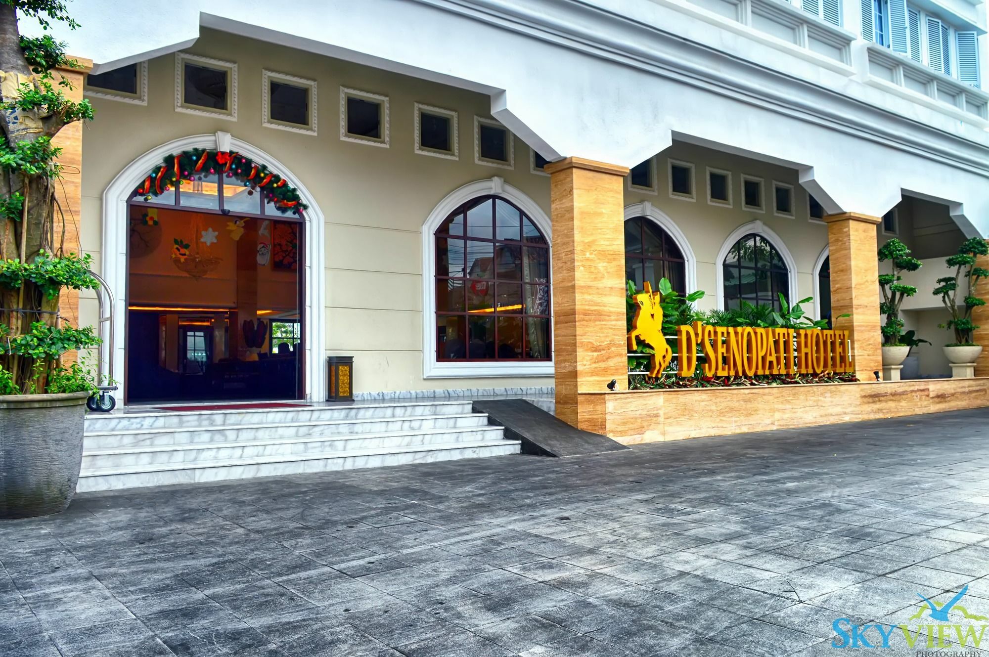 D'Senopati Malioboro Grand Hotel Yogyakarta Exterior foto